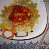 Куриное филе в соево-томатном соусе с цветной пастой