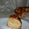 Пирог с яблоками, нектарином и карамельной корочкой