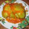 Фаршированные болгарские перцы под томатным соусом