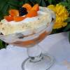 Десерт с абрикосами и ежевикой "По мотивам тирамису"