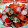Салат из редиса, помидоров и мяты