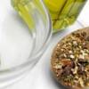 Салатная заправка с оливковым маслом и специями