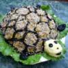 Салат черепаха (черепашка) с курицей, черносливом