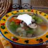 Суп овощной со свежей капустой и грибами
