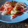 Салат с сангвини, фенхелем и маринованным луком