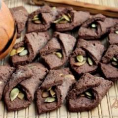 фото рецепта Шоколадное печенье с тыквенными семечками