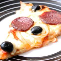 фото рецепта Пицца с колбасой