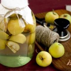 фото рецепта Яблочный компот на зиму