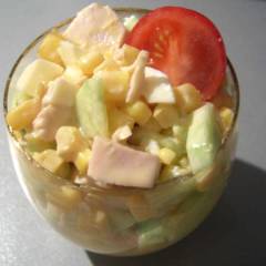 фото рецепта Куриный салат с манго