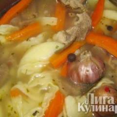 фото рецепта Суп из баранины с яичной лапшой